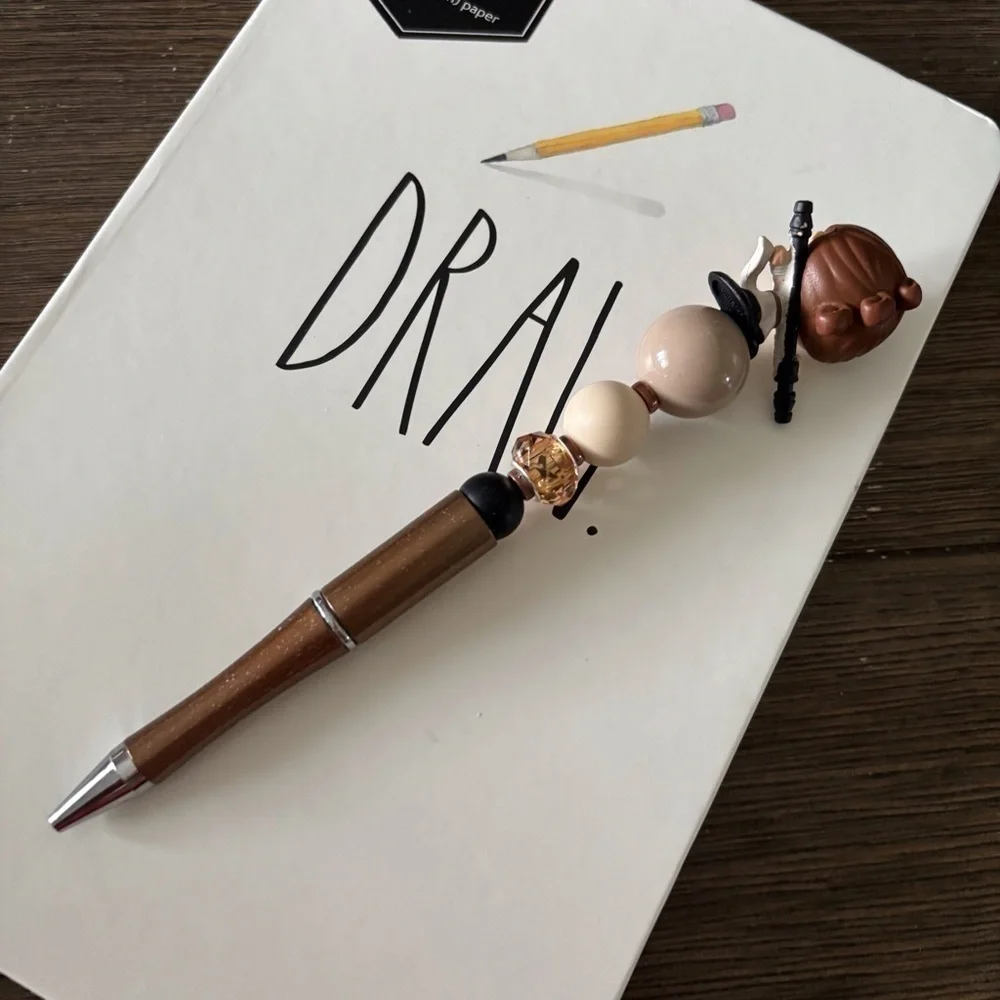 Disney Doorables: Star Wars: Rey handmade beaded pen